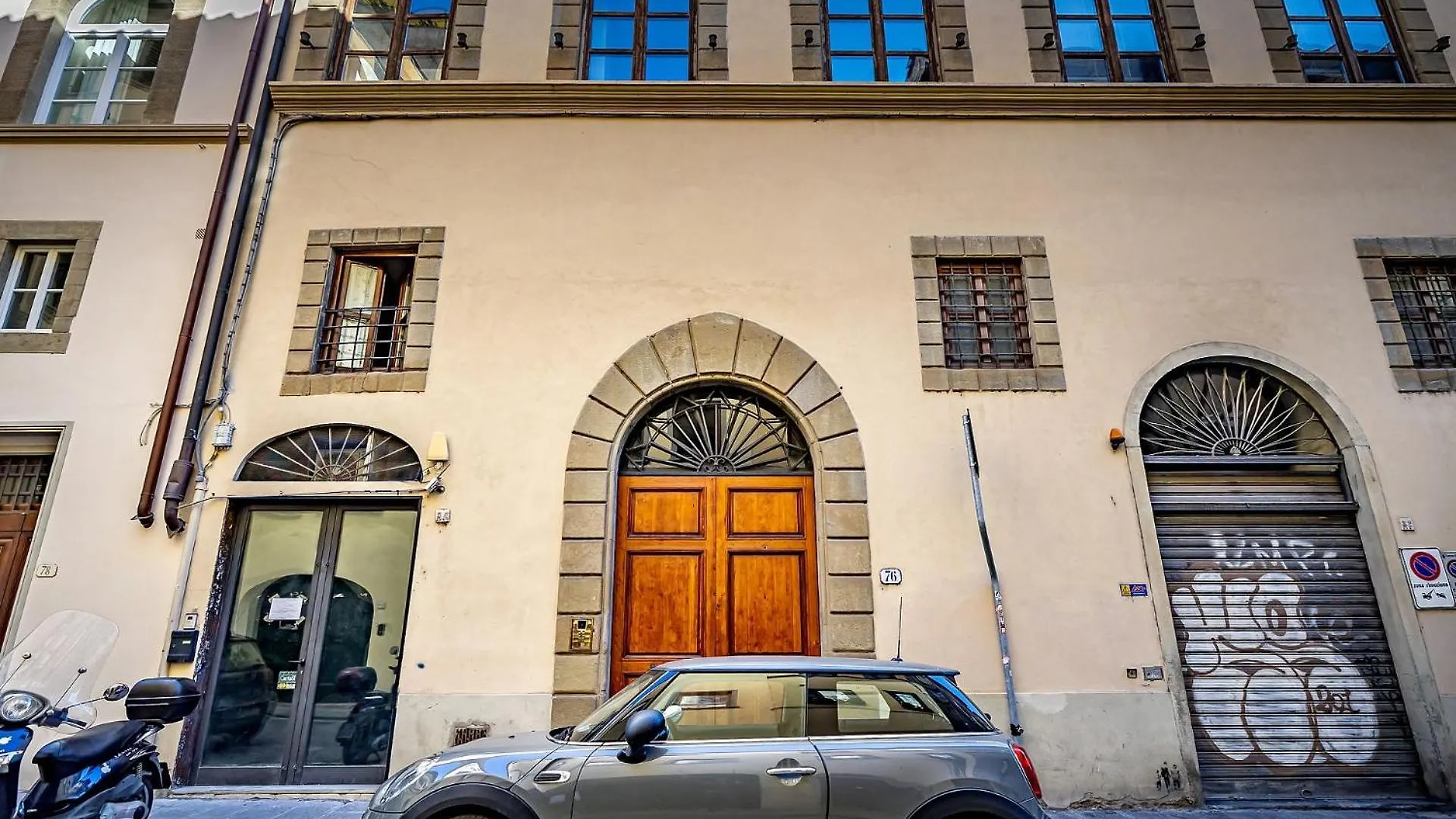 Florence Old Town Apartment