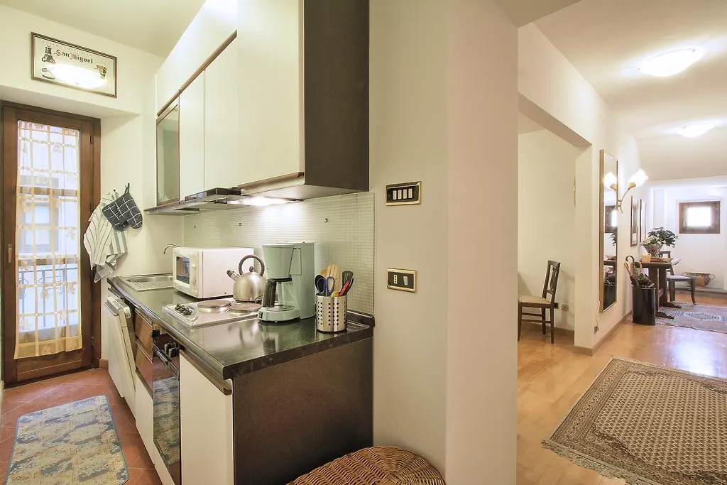 Florence Old Town Apartment 0*,