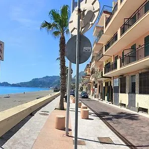 Mare Marconi Apartment Letojanni