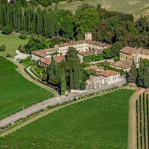 La Foresteria Serego Alighieri Farm stay Sant'Ambrogio di Valpolicella